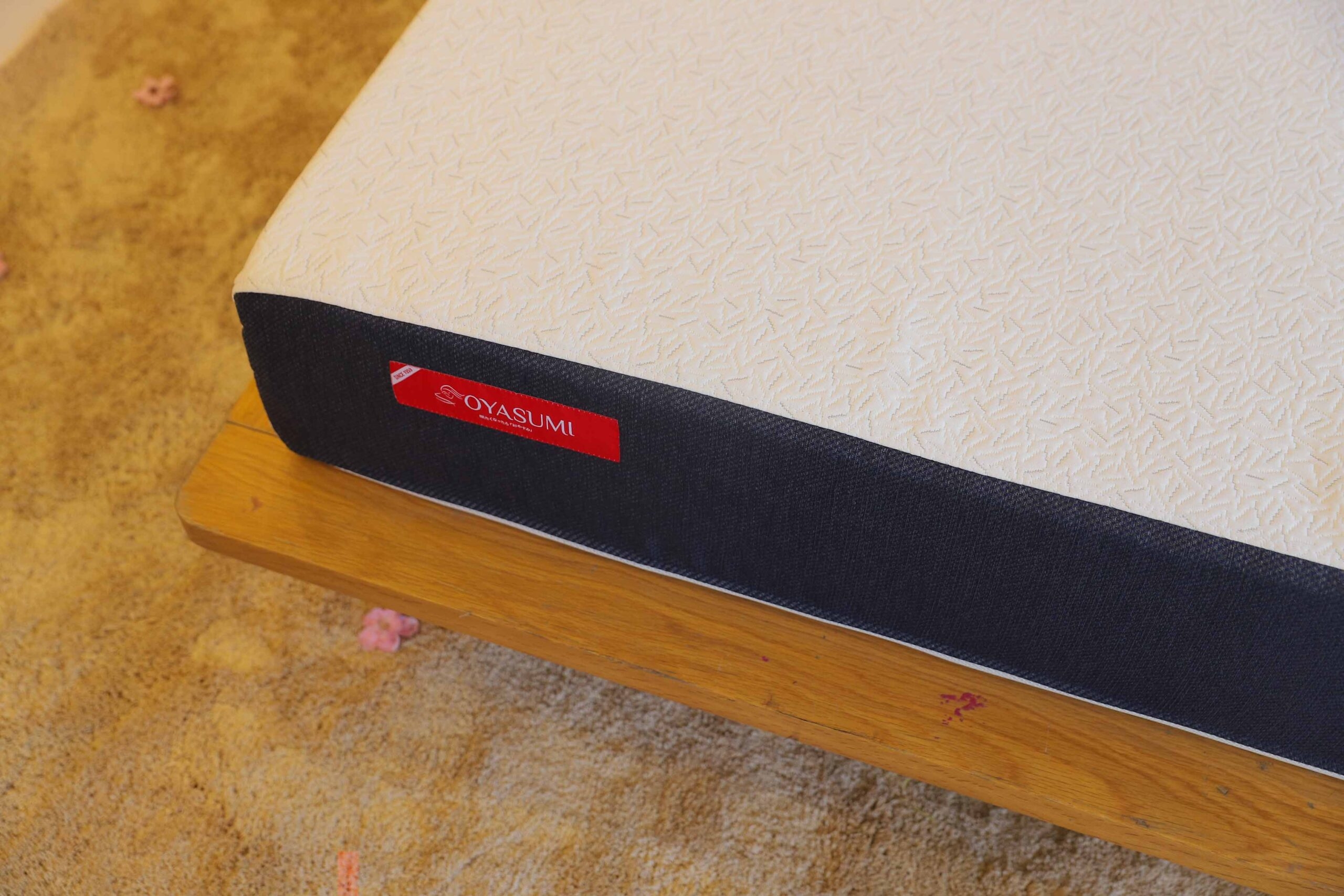 Đệm foam đa tầng Massage Inoac Oyasumi 7 zone-2